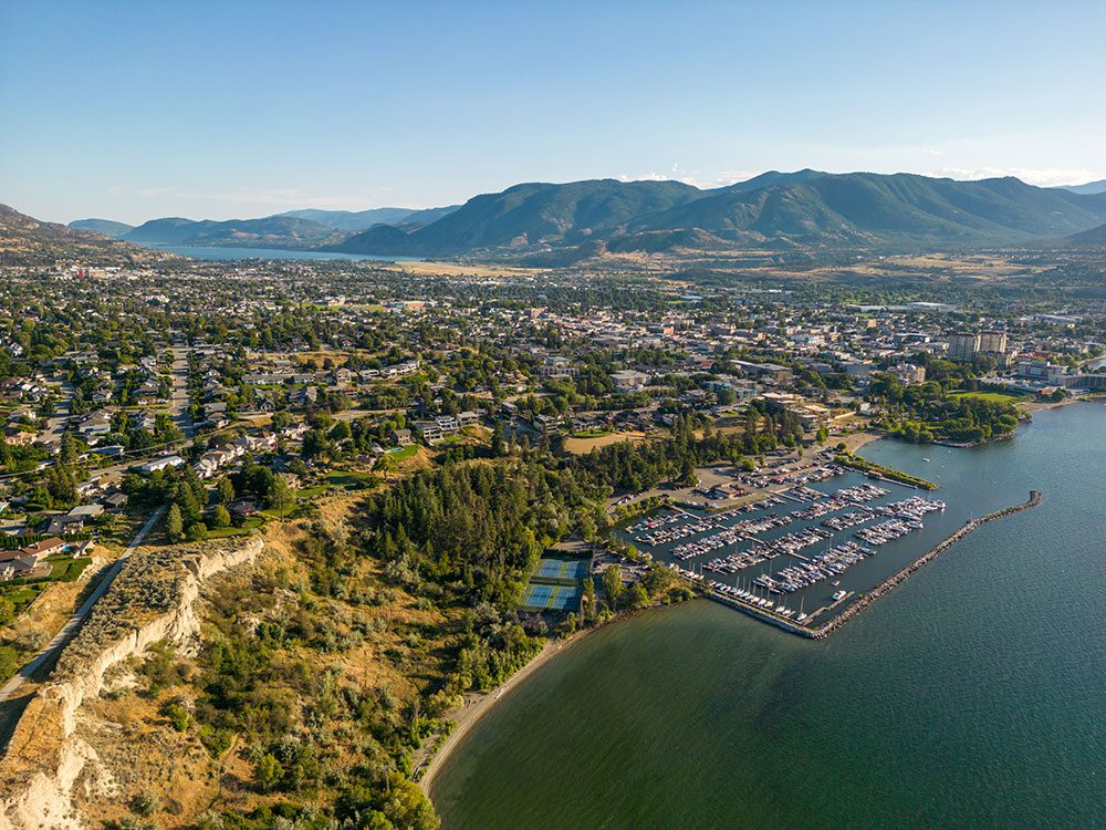 Kelowna / Pentiction